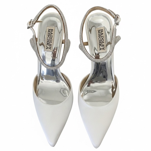 Badgley Mischka Shoes - BADGLEY MISCHKA Kamilah White Women's Heels